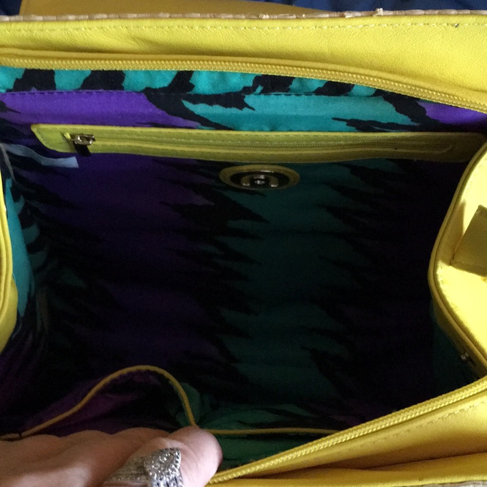 Bag - Picture 3 of 4
